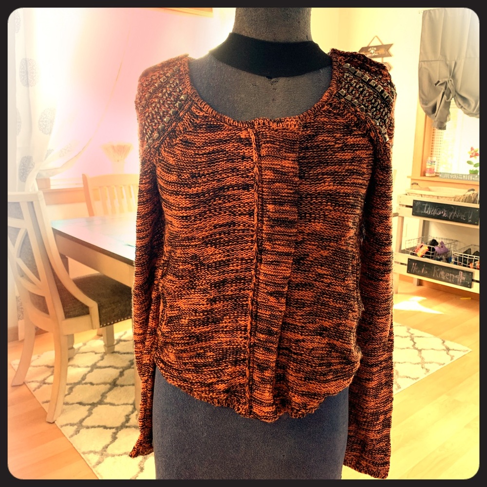 Astr cropped military knit sweater Gorgeous!